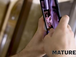 MATURE4K. Dude finds step-mom fapping and heads scoring furry vagina